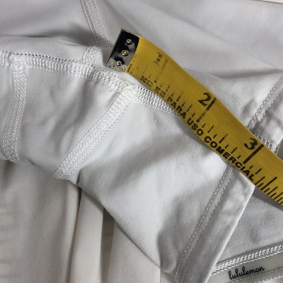 Lululemon Skort - Picture 4 of 8